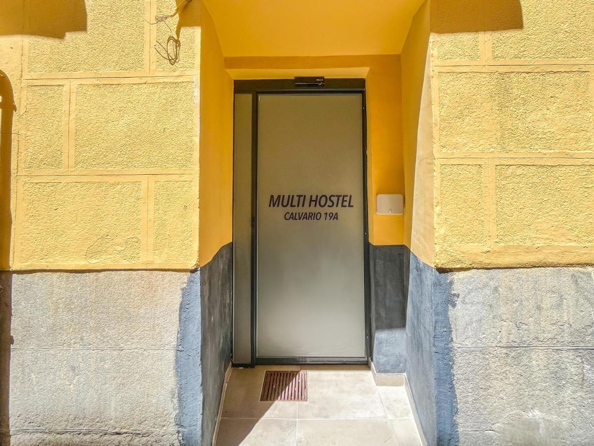 Multi Hostel Calvario Madrid Buitenkant foto