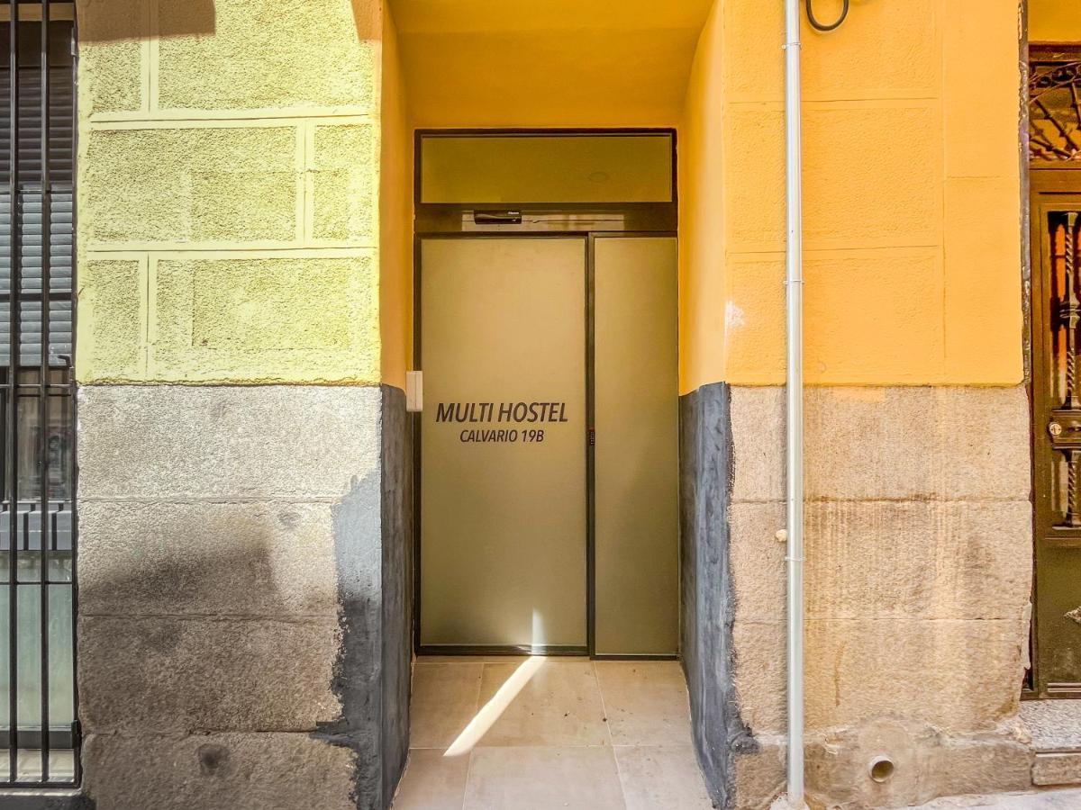 Multi Hostel Calvario Madrid Buitenkant foto